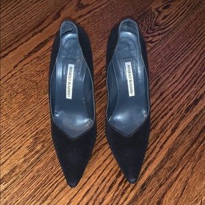 Manolo Blahnik Black classic pumps size 39